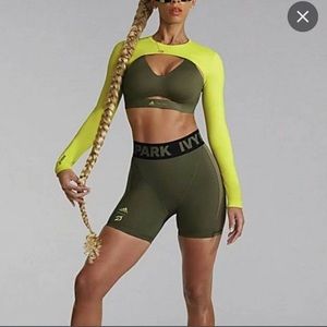 IVY PARK x Peloton Bike Shorts Size M